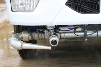 東風小多利卡5方抑塵霧炮噴灑車