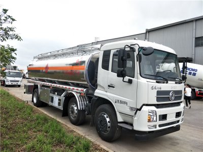 天錦小三軸19.9方鋁合金運油車