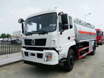  國五東風12.5方運油車