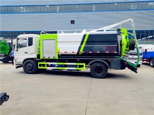 東風天錦15方清洗吸污車